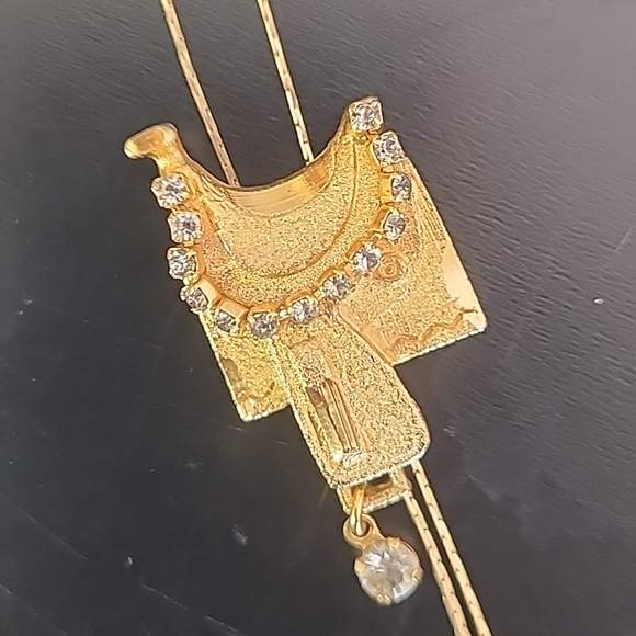 Vintage Unmarked Bolo Tie Gold Tone Horse Saddle Rhistones Cowgirl Necklace 16" - Picture 17 of 17